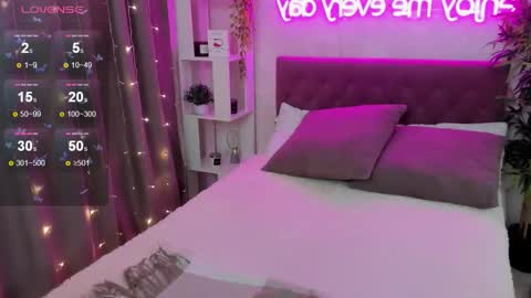 Snapshot of katyaneilson chatting on November 13, 3:27 am Kate online show from November 13, 3:27 am