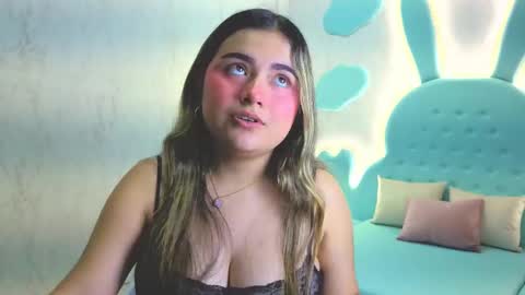 KatyBlondee  online show from January 15, 11:15 am