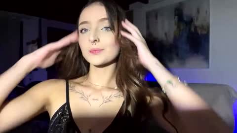 Snapshot of katydeliz chatting on October 27, 2:48 am katy deliz online show from October 27, 2:48 am