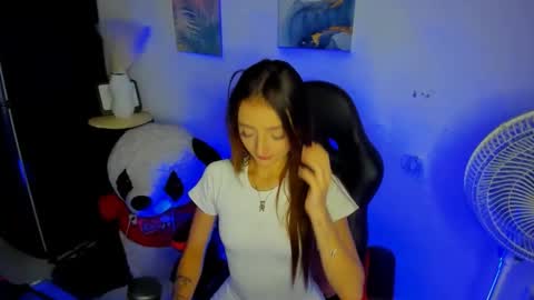 Snapshot of katydeliz chatting on November 27, 1:40 am katy deliz online show from November 27, 1:40 am