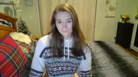 Snapshot of katynowhere chatting on December 8, 12:51 am Katy online show from December 8, 12:51 am