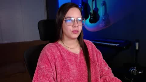 Kay online show from December 19, 6:42 am