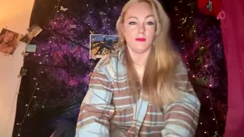 kay_la online show from September 14, 2:11 am