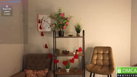 Snapshot of kay_morget chatting on February 27, 10:04 am Alice online show from February 27, 10:04 am