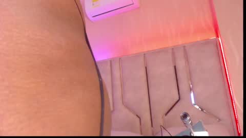 Snapshot of kayabrowns chatting on November 8, 2:06 pm Susan online show from November 8, 2:06 pm