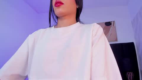 Kayla  online show from October 25, 11:40 am