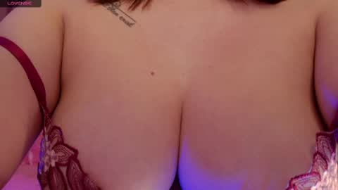 Snapshot of kaylacollins1 chatting on February 10, 4:19 am Kayla online show from February 10, 4:19 am