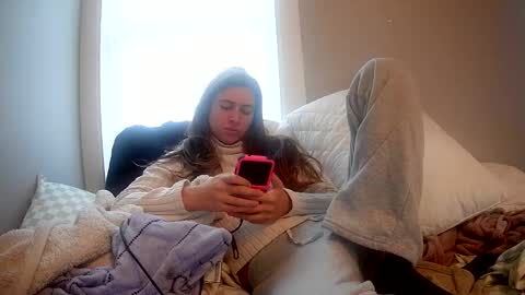 kaylaelizabeth97 online show from February 21, 9:38 pm