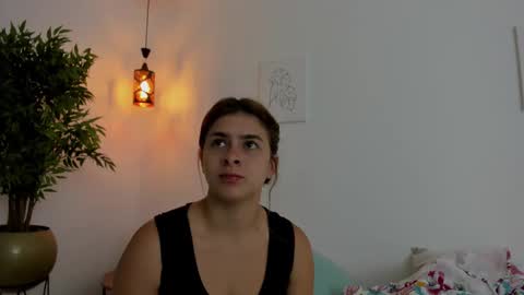 Snapshot of kaylajhonnes6 chatting on October 6, 1:08 pm K A Y L A online show from October 6, 1:08 pm