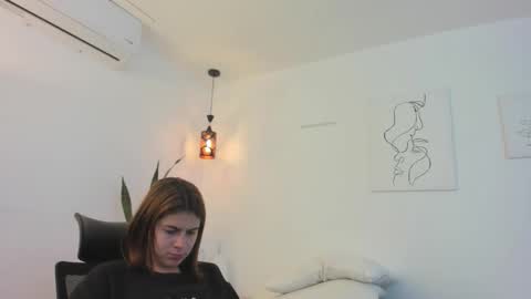 Snapshot of kaylajhonnes6 chatting on November 29, 2:20 pm K A Y L A online show from November 29, 2:20 pm