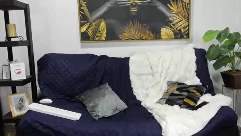 Kayle online show from October 3, 5:43 pm