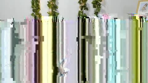 Snapshot of kayle_love_hot chatting on May 11, 9:23 pm Kayle online show from May 11, 9:23 pm