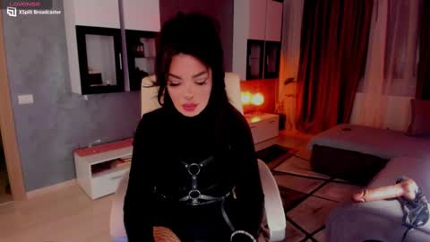 Snapshot of kaylee____77 chatting on February 9, 5:54 pm kaylee online show from February 9, 5:54 pm