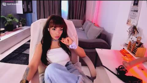 Snapshot of kaylee____77 chatting on September 26, 3:27 pm kaylee online show from September 26, 3:27 pm