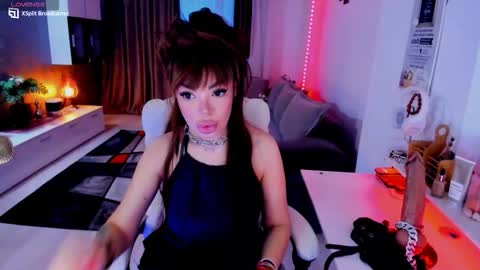 kaylee online show from January 7, 2:30 pm