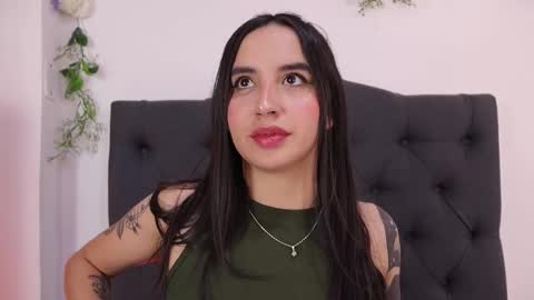 kaylee_lee online show from March 17, 4:06 am