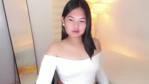 Snapshot of kayleepinay chatting on February 25, 7:09 am Y O U R F U T U R E K A Y L E E online show from February 25, 7:09 am