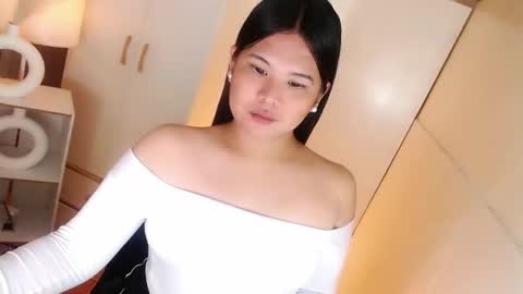 Y O U R        F U T U R E       K A Y L E E  online show from March 9, 5:06 pm