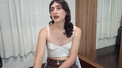 Snapshot of kayleesims_ chatting on January 8, 12:57 am Kaylee Sims online show from January 8, 12:57 am