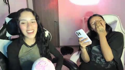 Snapshot of kaylie_xxx chatting on November 14, 4:44 am kaylie online show from November 14, 4:44 am