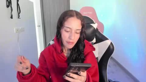 kaylie online show from February 17, 5:41 pm