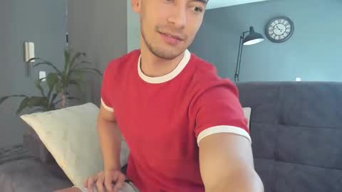 Kayn online show from December 5, 6:15 pm