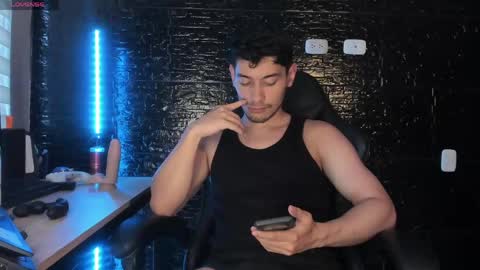 Kayn online show from April 20, 6:42 pm