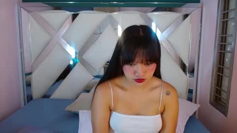 Snapshot of kaytlin_james chatting on March 3, 12:22 pm K A I T L I N online show from March 3, 12:22 pm