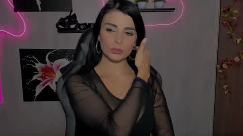 kayworl online show from December 10, 11:11 am