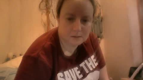 kcandler27 online show from October 29, 5:10 am