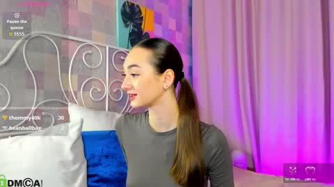 Kelly GMT 2 Su We Th Fr Sa   0300AM-09-00AM   online show from September 27, 3:00 am