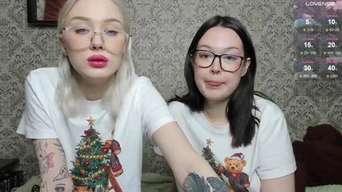 Seb Polly Roxy Jonny online show from December 20, 8:28 am