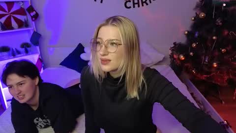 Seb Polly Roxy Jonny online show from January 16, 8:46 pm