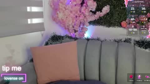 naty online show from January 6, 1:26 pm