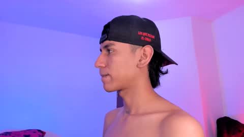 Snapshot of keiner_smith chatting on November 20, 4:56 am Alejandro Gonzalez online show from November 20, 4:56 am