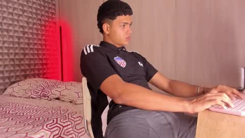 KEINNER online show from March 12, 10:49 pm