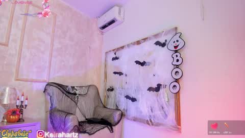 Snapshot of keirahartz chatting on October 28, 3:43 am keirahartz online show from October 28, 3:43 am