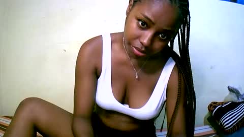 keisha759446 online show from January 17, 6:00 pm