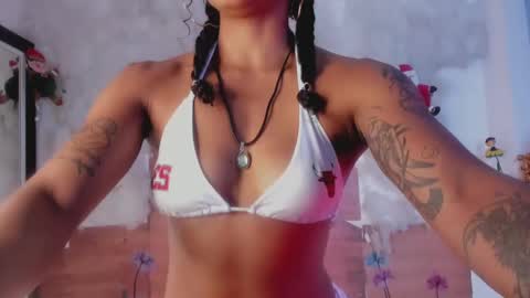 Snapshot of kelly__thomson chatting on December 29, 9:09 pm kelly__thomson online show from December 29, 9:09 pm