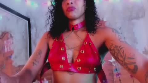 Snapshot of kelly__thomson chatting on February 9, 5:33 pm kelly__thomson online show from February 9, 5:33 pm