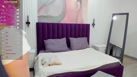 Kelly online show from March 3, 1:21 am