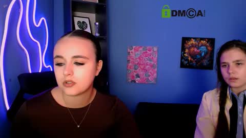 kelly_may1 online show from November 5, 12:38 pm