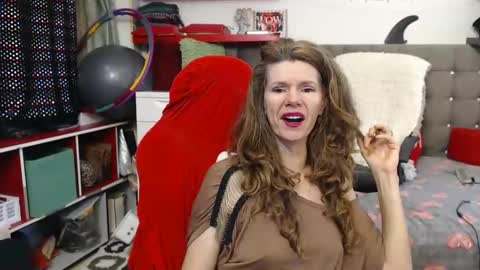 kelly online show from January 27, 7:45 am