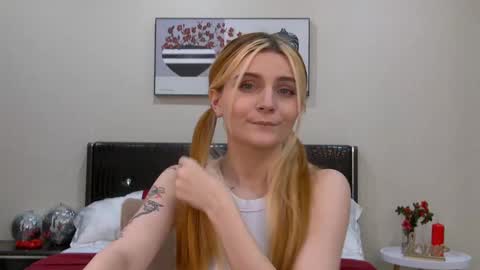 Kelly Stoneys online show from January 26, 2:41 pm