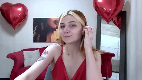 Kelly Stoneys online show from February 19, 5:49 pm