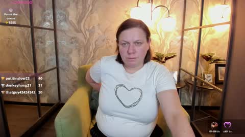 Snapshot of kellysuper chatting on February 24, 4:49 am Kelly online show from February 24, 4:49 am