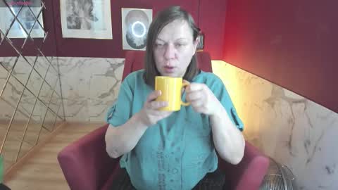 Snapshot of kellysuper chatting on September 9, 5:51 am Kelly online show from September 9, 5:51 am