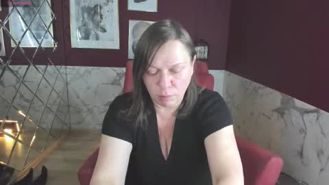 Snapshot of kellysuper chatting on November 5, 6:02 am Kelly online show from November 5, 6:02 am