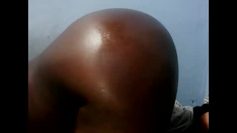 kem2000400282 online show from October 28, 3:36 pm