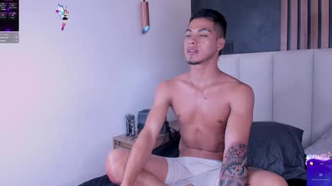   online show from January 22, 9:02 am